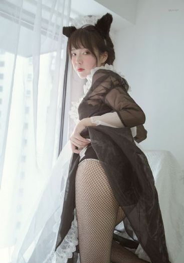 猫女的诅咒2_BD英语在线播放