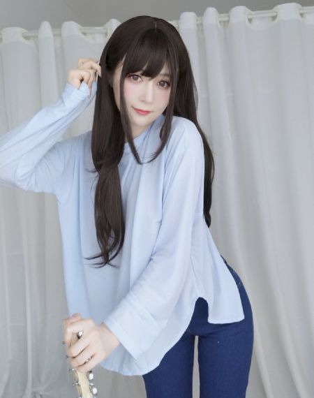女教师枫富爱在线播放_快播高清无删减WWW