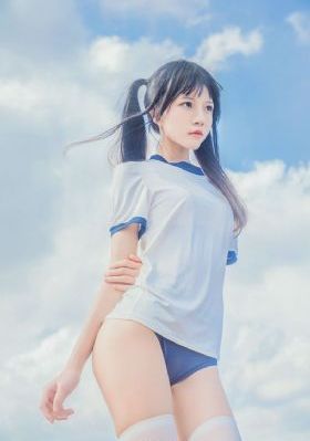 韩国电影 年轻的阿姨_高清在线观看